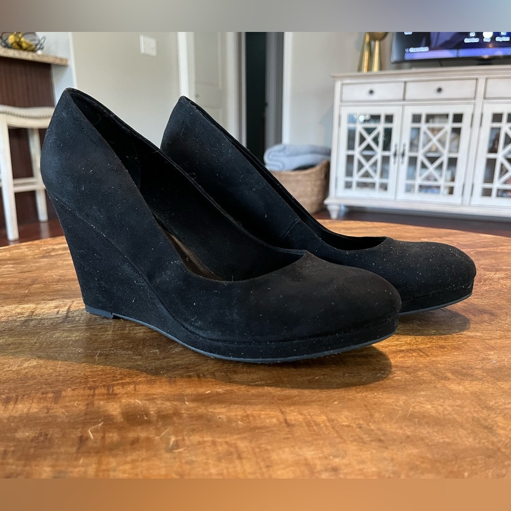 Apt 9 Wedges - Size 9.5